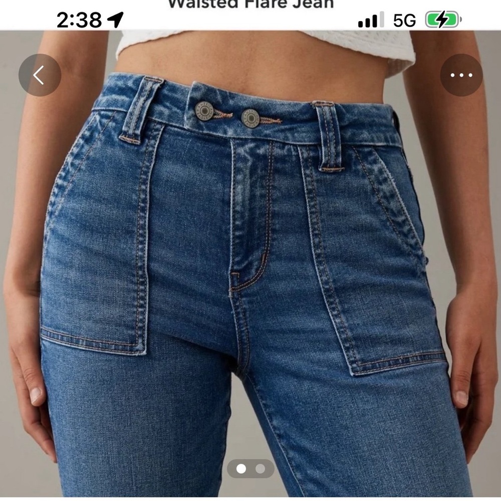 ISO AE real curvy high waisted jeans size 2 or 4